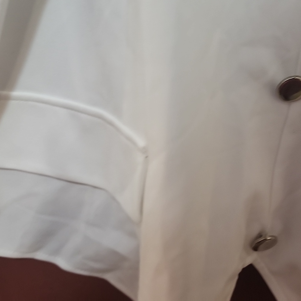 Vest - Picture 3 of 5